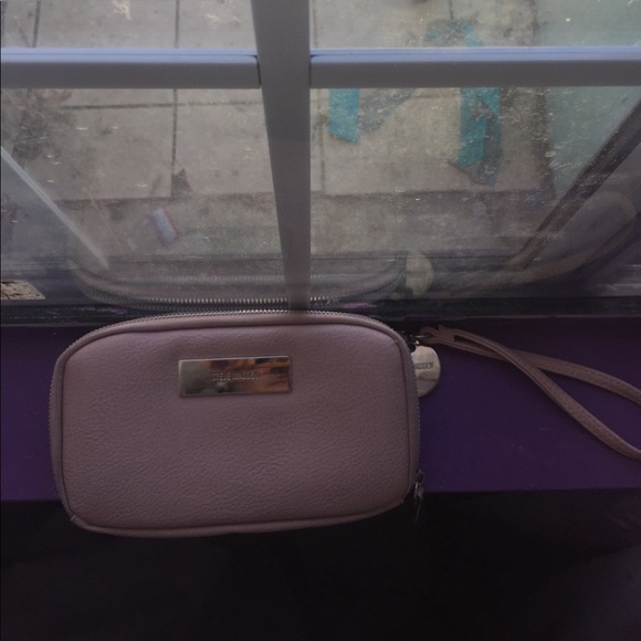 Wallet - Picture 1 of 3